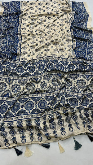 Cream Blue